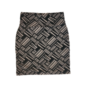 XXI mini skirt. Black and tan. Size L